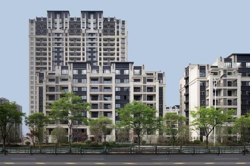 峰尚熱潮,當(dāng)紅不讓 是怎樣的作品,竟引得全城青睞